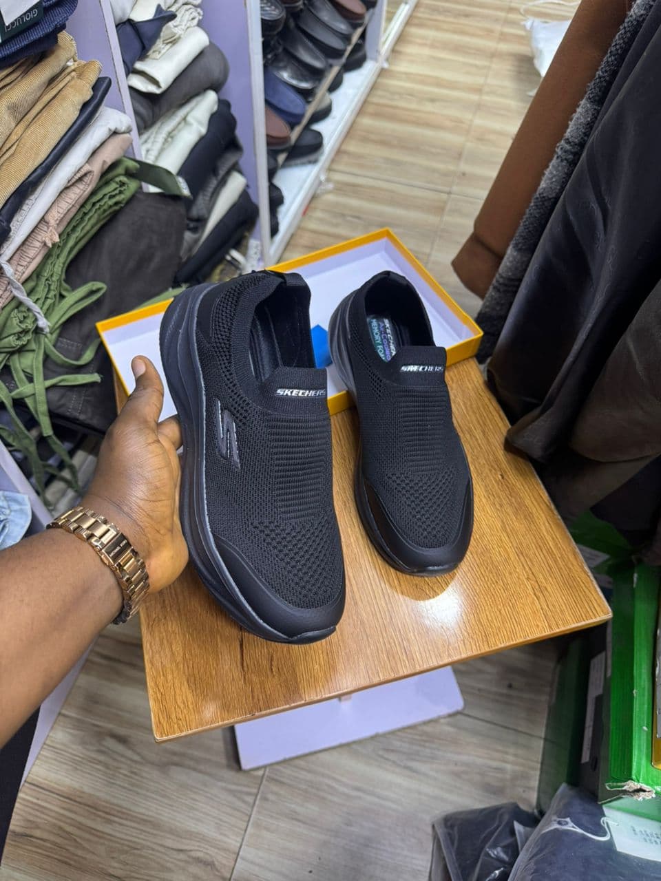 Skechers Arch Fit Midnight Slip-On