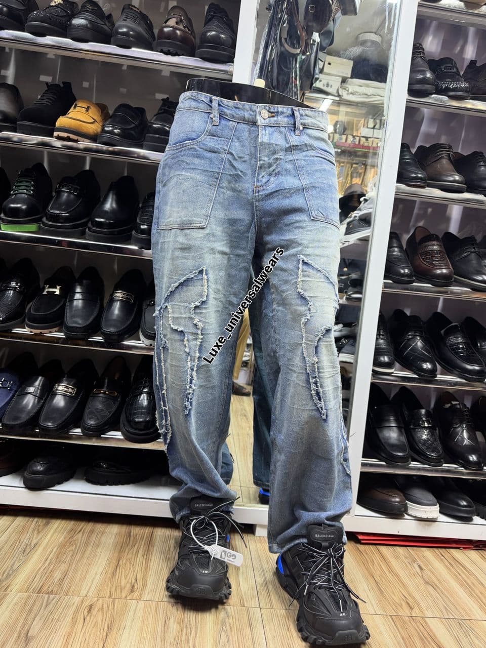 Voltage Distressed Jeans